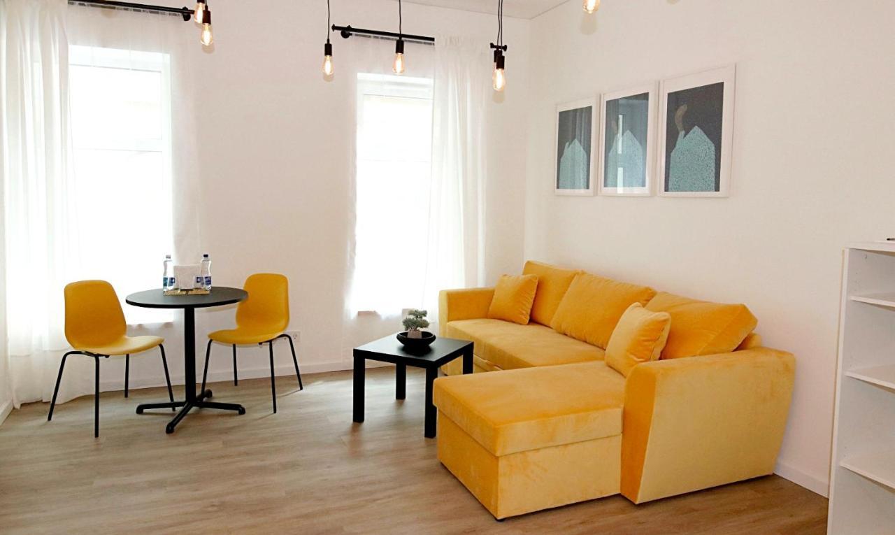 Minimalist Studio Old Town Apartments By Hostlovers Kaunas Eksteriør bilde