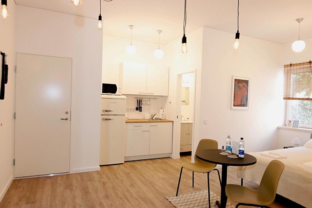 Minimalist Studio Old Town Apartments By Hostlovers Kaunas Eksteriør bilde