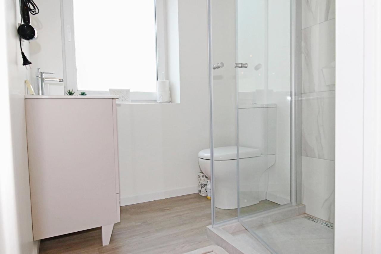 Minimalist Studio Old Town Apartments By Hostlovers Kaunas Eksteriør bilde
