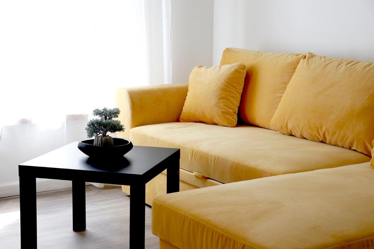 Minimalist Studio Old Town Apartments By Hostlovers Kaunas Eksteriør bilde