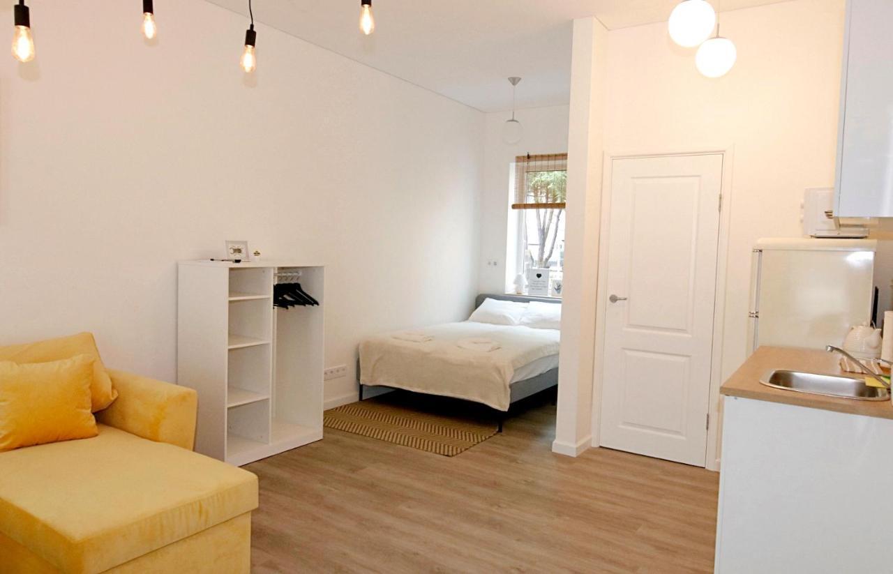 Minimalist Studio Old Town Apartments By Hostlovers Kaunas Eksteriør bilde
